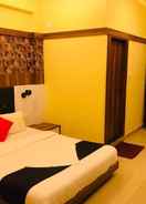 Room Hotel Keerthana Inn