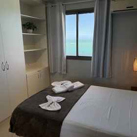 Room1鑽石海灘度假村,Papa Square飯店