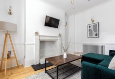 Others 6 The Hammersmith Collection