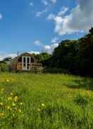 Primary image Beautiful 1 bed Glamping pod in Battle