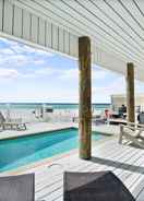 Imej utama Beach House - Relax On The Beach by PHG