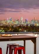 Imej utama StayCentral Northcote Townhouse With Study