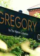 ภาพหลัก Gregory by the Warren Collection