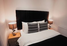 Lainnya 2 Royal Chambers