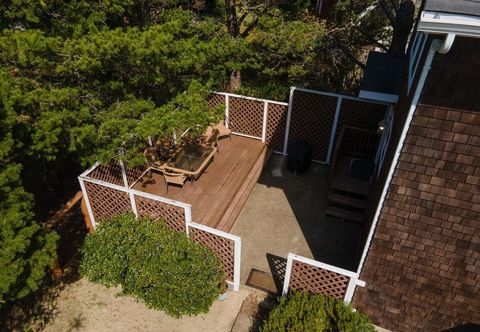 其他 Days Off at Rockaway