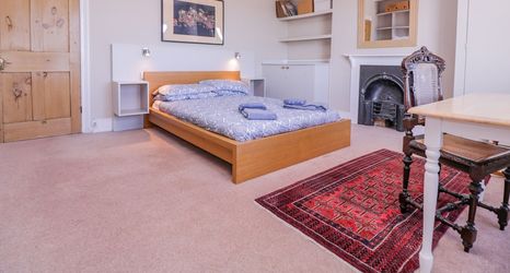 อื่นๆ 2 6 Gloster Terrace