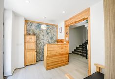 Others 2 Bade Apart Otel