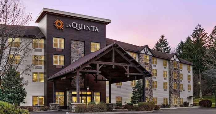 Others La Quinta Inn & Suites by Wyndham Lake George