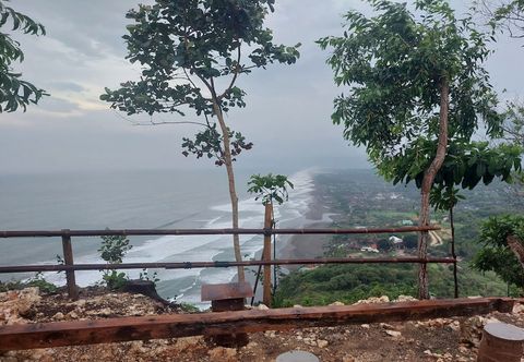 Lain-lain Bukit Shoka Top View Camp