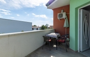 Others 7 Seaview Apartment Paklenica 4