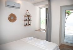 Others 7 Akropol Boutique