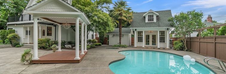 Others Orting Manor - Charming And Historic! 6 Bedroom Residence by Redawning