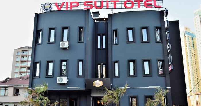 Others Vip Suit