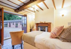 Others 2 Manor House Farm