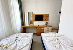 Khác 6 Akin Apart and Hotel