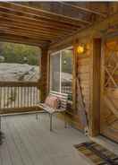 Imej utama Cozy, Family-Friendly Log Cabin - Home #152 3 Bedroom Home by RedAwning