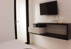 Others 4 Cozy Living Studio At Urbantown Apartment Karawang