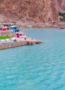 Imej utama Luxus Hunza Attabad Lake Resort