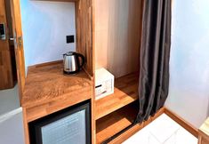 Others 6 UK Hotel İstanbul