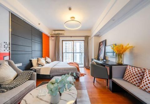 Others roomme hospitality