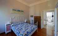 Others 7 Rebecca Apartment Furnished With Taste in Stresa City Center