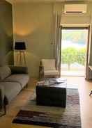 Room Carola A Tastefully Furnished Apartment Lakefront