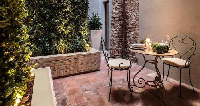 Lainnya Casa Reds in Lucca With 1 Bedrooms and 1 Bathrooms