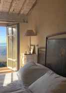 Room Il Podere di Metato Restored Tuscan Farmhouse With Pool With Views of Hills and Sea