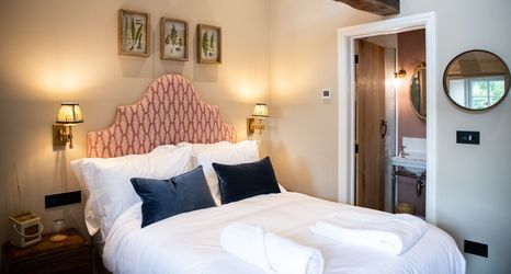 Others 2 The Cotley Inn