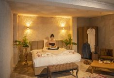 Others 3 Hydros Cave Suit