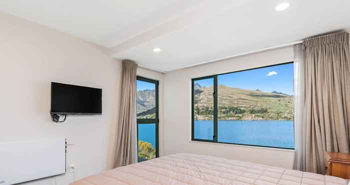 อื่นๆ LAKEFRONT LIVING AT REMARKABLES - EAST