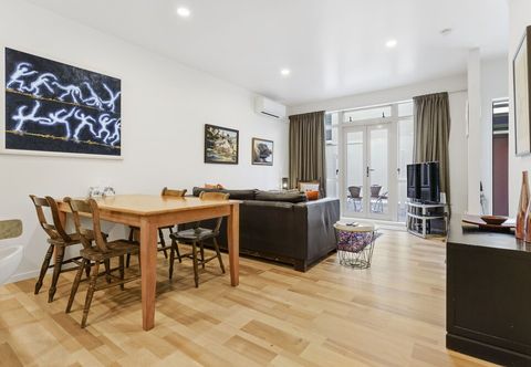 Lainnya CBD Spacious 3 Storey Terrace House