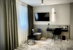 Others 4 Art Boutique Aparthotel