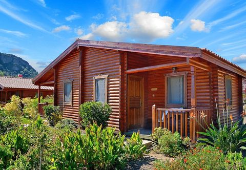 Lainnya HAYITBÜKÜ AHŞAPEVLERİ