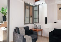 Others 6 Gateway Suites