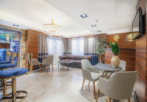 อื่นๆ la palace