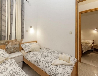 Others 2 Apartments Senj