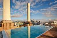Others art'otel London Battersea Power Station powered by Radisson Hotels
