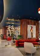 Lobby art'otel London Battersea Power Station powered by Radisson Hotels