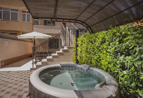 Others Luxury Modern House, Just 1 min Walk to the Beach