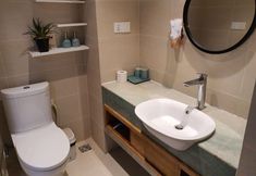 其他 5 Handy GOLD COAST Nha Trang