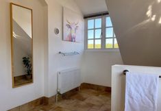 Others 3 Idyllic Country Retreat With Wow Views & Lush Pool