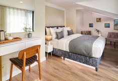 Lain-lain 2 actuel life hotel