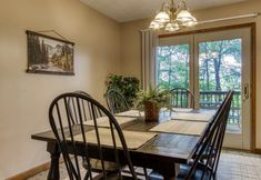 その他 7 Pinecrest Townhomes