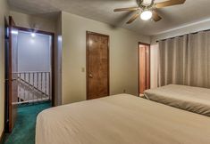 その他 2 Pinecrest Townhomes