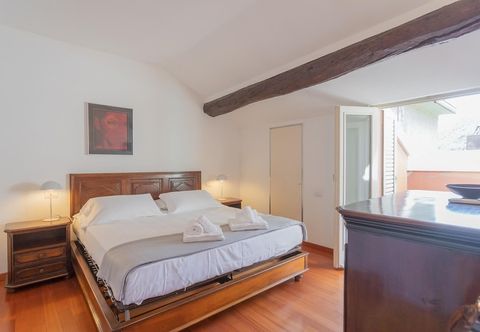 Khác La Mansarda in Como With 3 Bedrooms and 2 Bathrooms