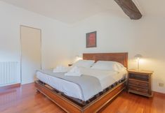 Khác 4 La Mansarda in Como With 3 Bedrooms and 2 Bathrooms