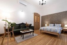 Others Bawwindow Suit Pera in Galata