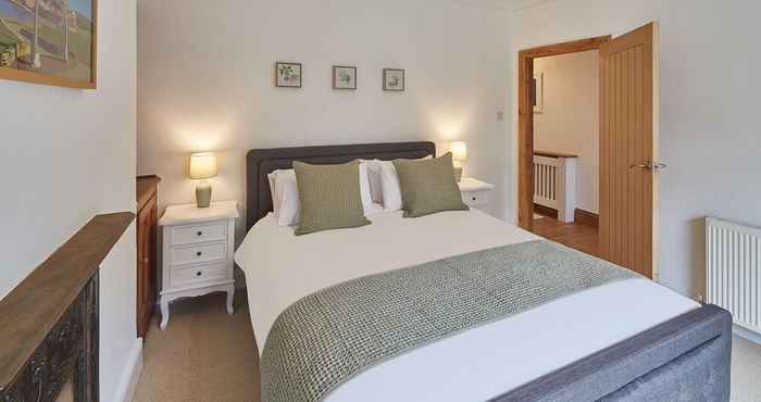 Others The Alby in Whitby With 4 Bedrooms and 2 Bathrooms