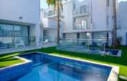 Others 3 Sanders Rio Gardens - Well-planned Studio With Shared Pool and Terrace